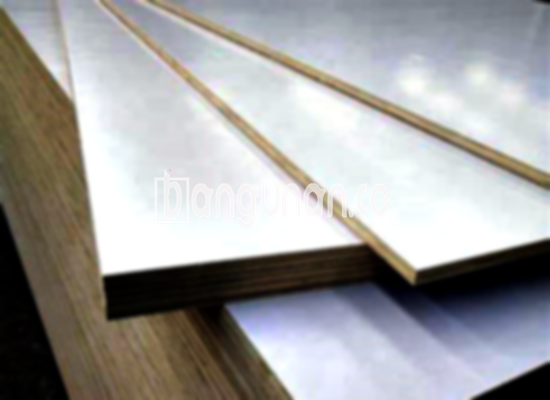 Jual Triplek Plywood Blockboard di Sukadamai Bogor